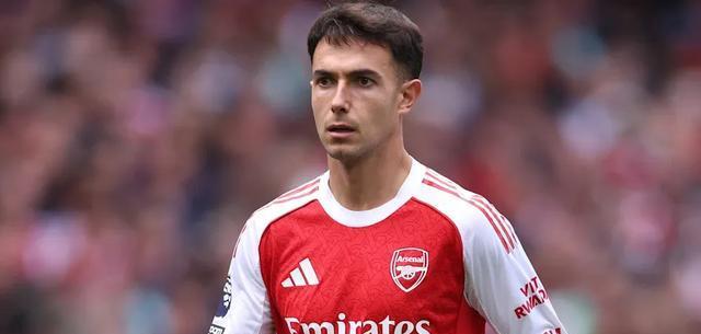 比门迪一筹, yid, 枪手中卫人 比门迪一筹, yid, 枪手中卫人