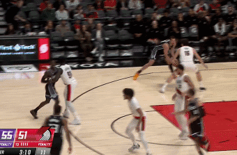 磐石般牢牢, 杨瀚森出色 磐石般牢牢, 杨瀚森出色